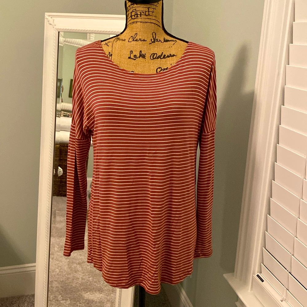 NWOT Red by bke striped top, size M.